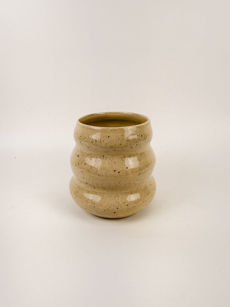 Curvy Cup