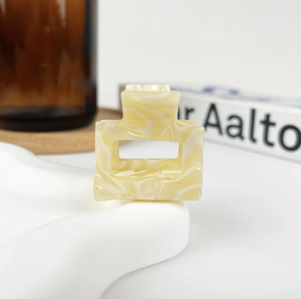 Small Square Claw Clip