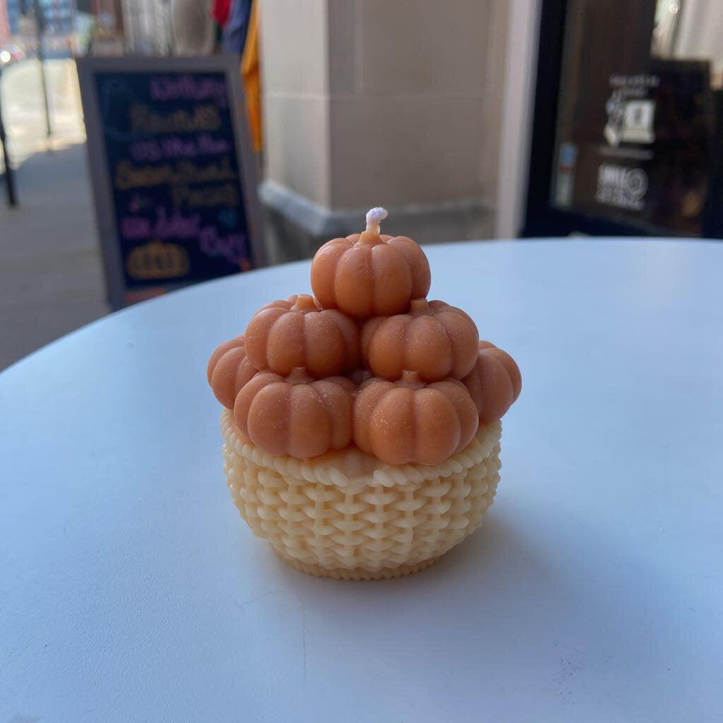 Pumpkin Basket Candle