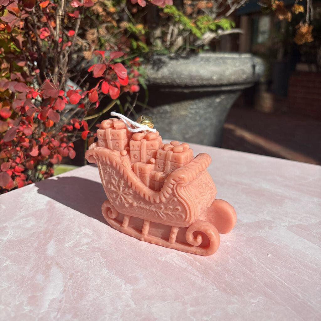 Santa Sleigh Candle