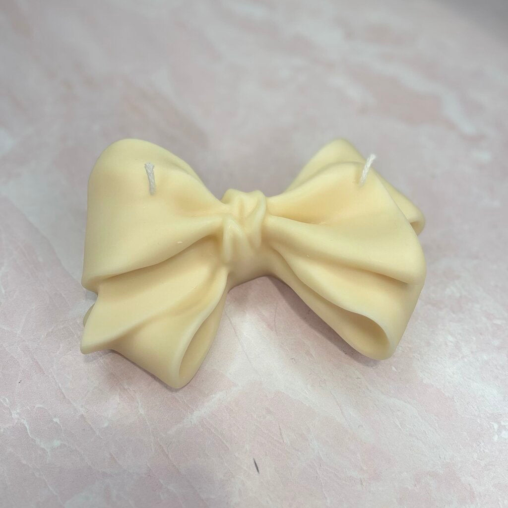 Bow Candle