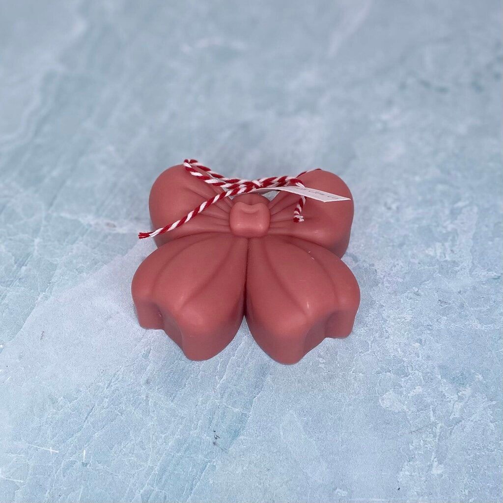 Puffy Bow Candle