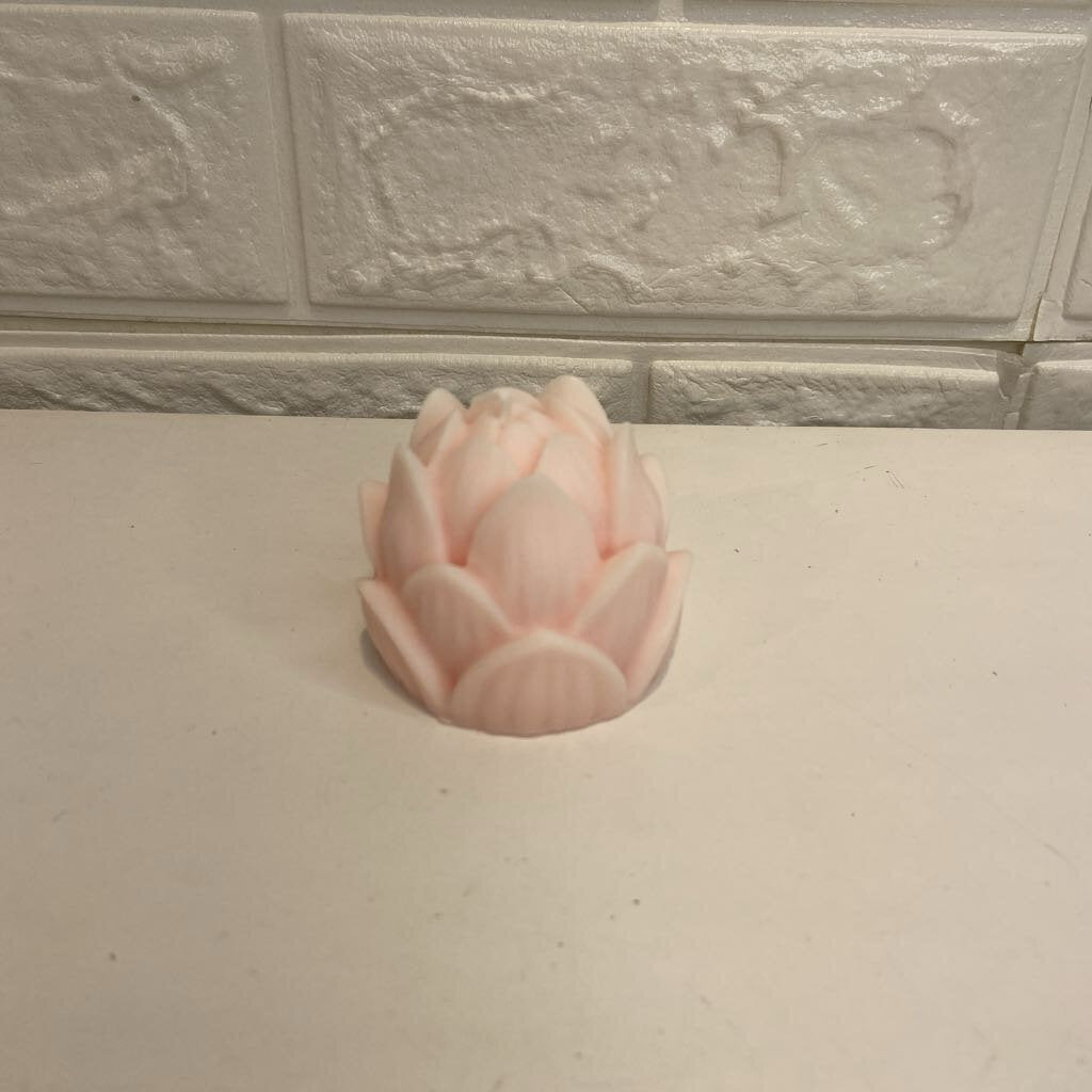 Artichoke Candle