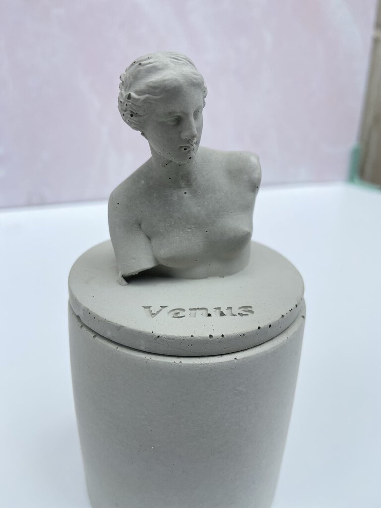 Greek Statue Concrete Vessel - Venus - Lavender & Cedar